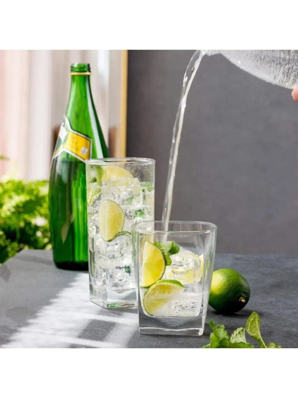 Set of 16 Square Drinking Glasses - Stylish Kitchen Drinkware for Everyday Use